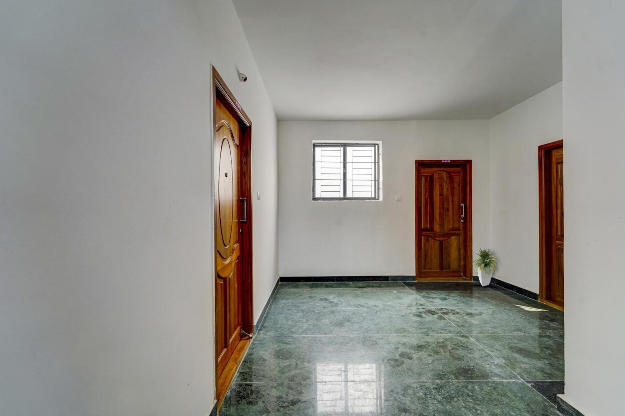Super Hotel O J2 Service Appartment Τσενάι Εξωτερικό φωτογραφία