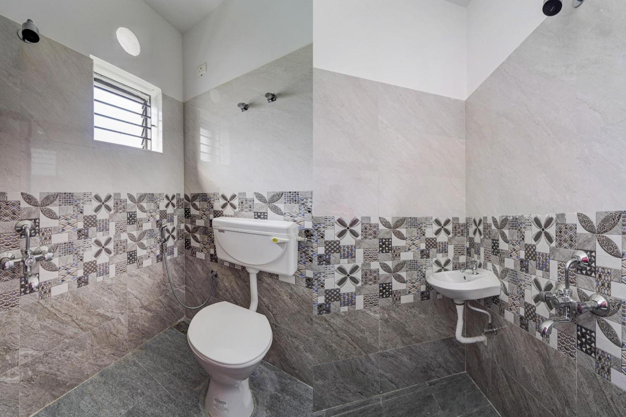 Super Hotel O J2 Service Appartment Τσενάι Εξωτερικό φωτογραφία